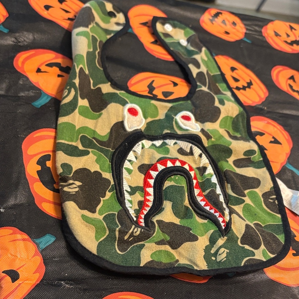Bape Green and Black Shark Bib